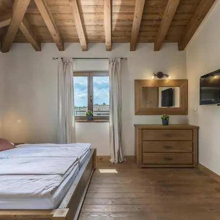 Holiday home Dante